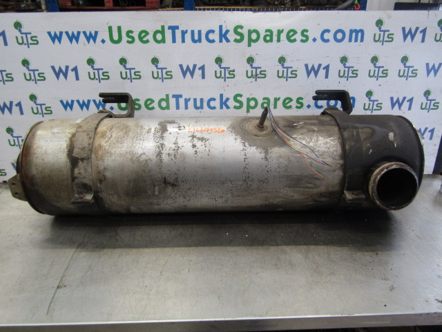 VOLVO FE EXHAUST SILENCER WITH CAT P/NO 21669952 - מערכת פליטה עבור משאית: תמונה 1 VOLVO FE EXHAUST SILENCER WITH CAT P/NO 21669952 - מערכת פליטה עבור משאית: תמונה 1