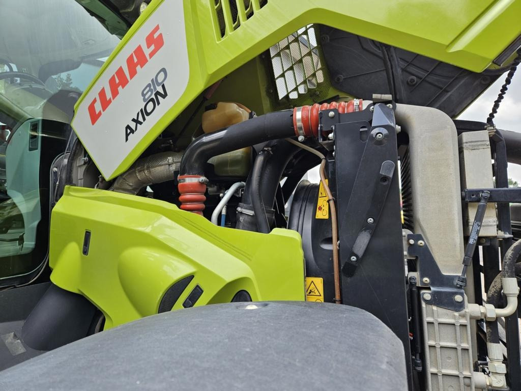CLAAS Axion 810 CMATIC - טרקטור חקלאי: תמונה 2 CLAAS Axion 810 CMATIC - טרקטור חקלאי: תמונה 2
