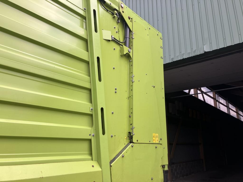 CLAAS CARGOS 8500 - עגלת טעינה עצמית: תמונה 4 CLAAS CARGOS 8500 - עגלת טעינה עצמית: תמונה 4