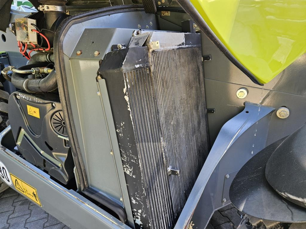 CLAAS Scorpion 7044 Varipower - מעמיס: תמונה 4 CLAAS Scorpion 7044 Varipower - מעמיס: תמונה 4