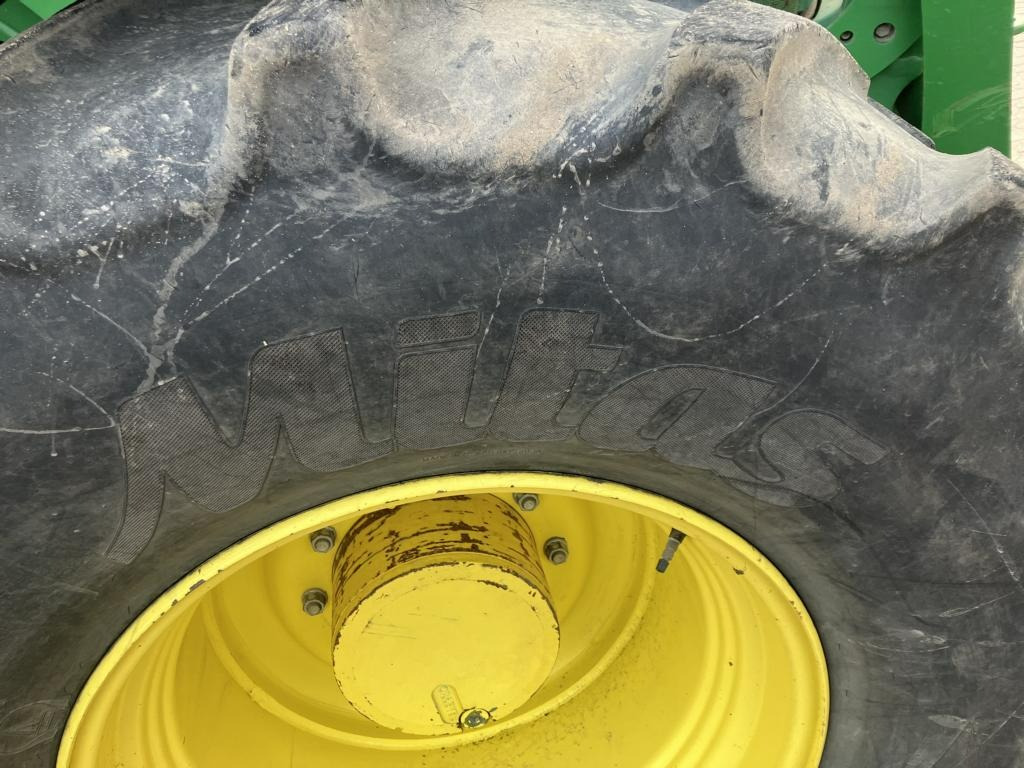 John Deere 6215R - טרקטור חקלאי: תמונה 3 John Deere 6215R - טרקטור חקלאי: תמונה 3