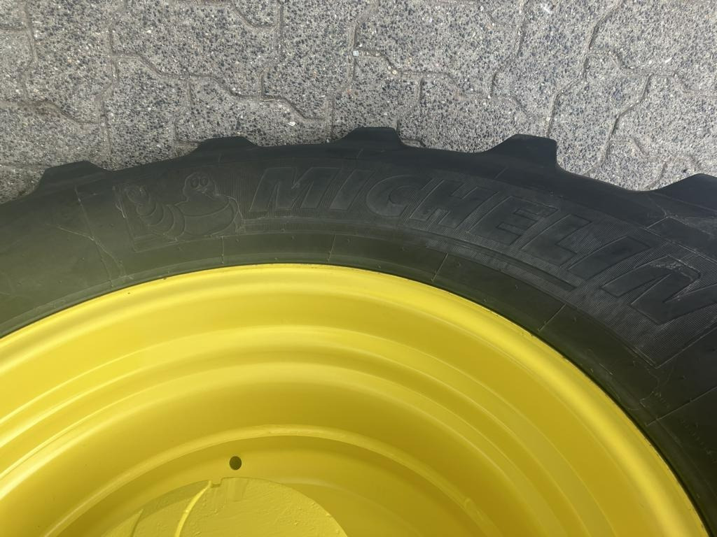 John Deere 6R 185 - טרקטור חקלאי: תמונה 4 John Deere 6R 185 - טרקטור חקלאי: תמונה 4