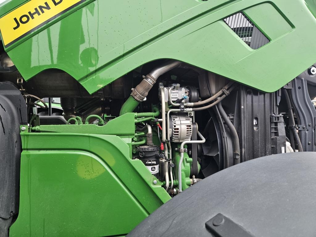 John Deere 6R215 - טרקטור חקלאי: תמונה 2 John Deere 6R215 - טרקטור חקלאי: תמונה 2