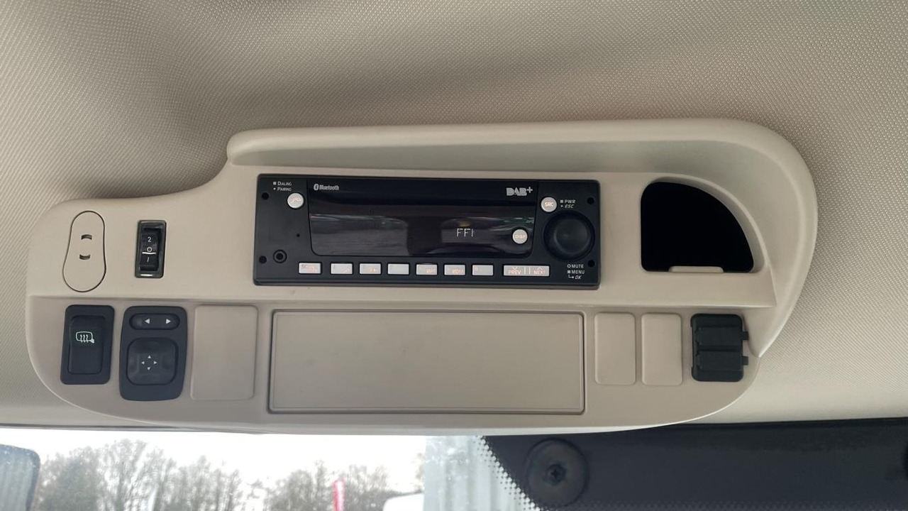 John Deere 6R215 - טרקטור חקלאי: תמונה 5 John Deere 6R215 - טרקטור חקלאי: תמונה 5