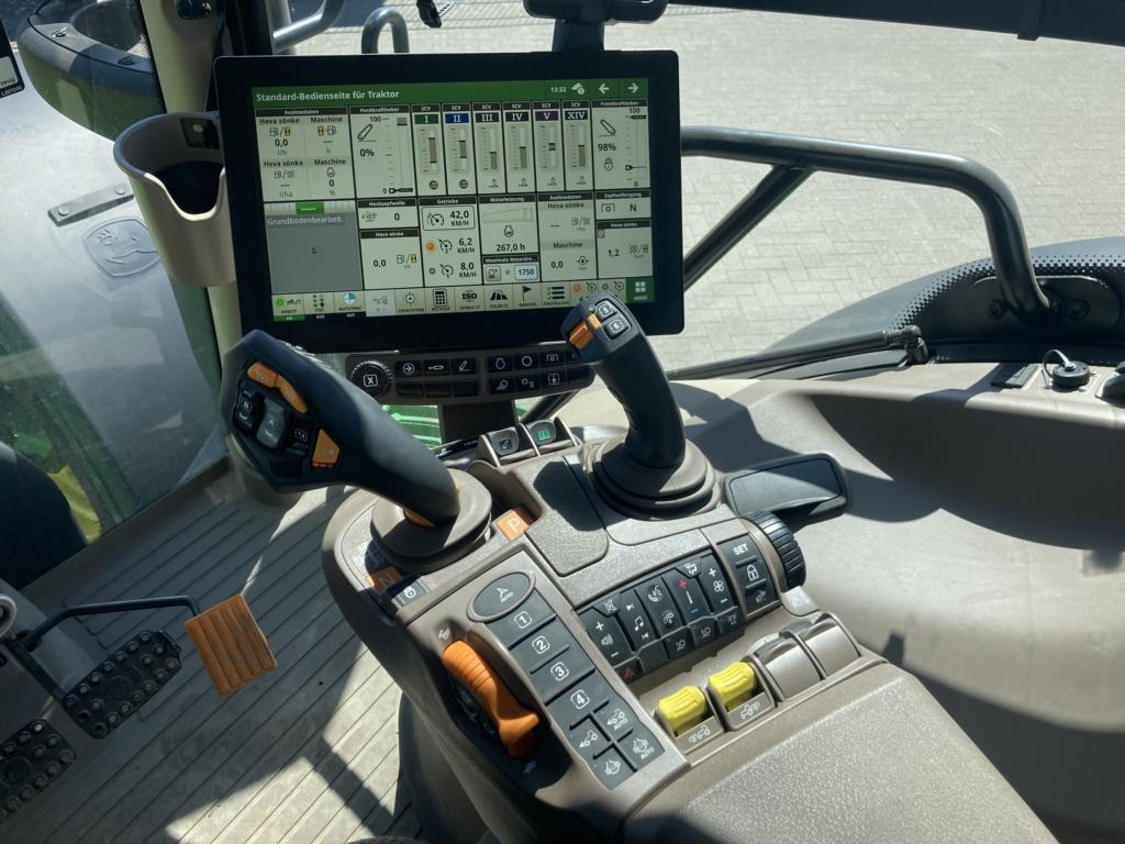 John Deere 6R215 - טרקטור חקלאי: תמונה 4 John Deere 6R215 - טרקטור חקלאי: תמונה 4