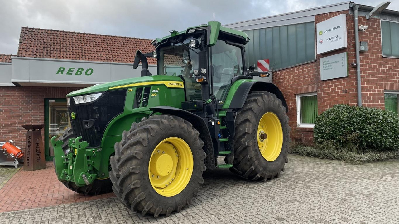 John Deere 7R330 - טרקטור חקלאי: תמונה 1 John Deere 7R330 - טרקטור חקלאי: תמונה 1