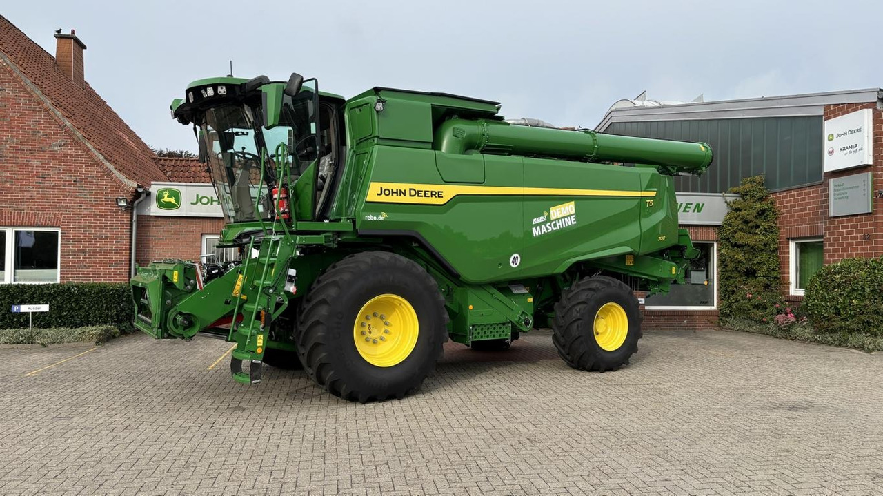 John Deere MÄHDRESCHER T5700 MY25 - מקצרת קומבינה: תמונה 1 John Deere MÄHDRESCHER T5700 MY25 - מקצרת קומבינה: תמונה 1