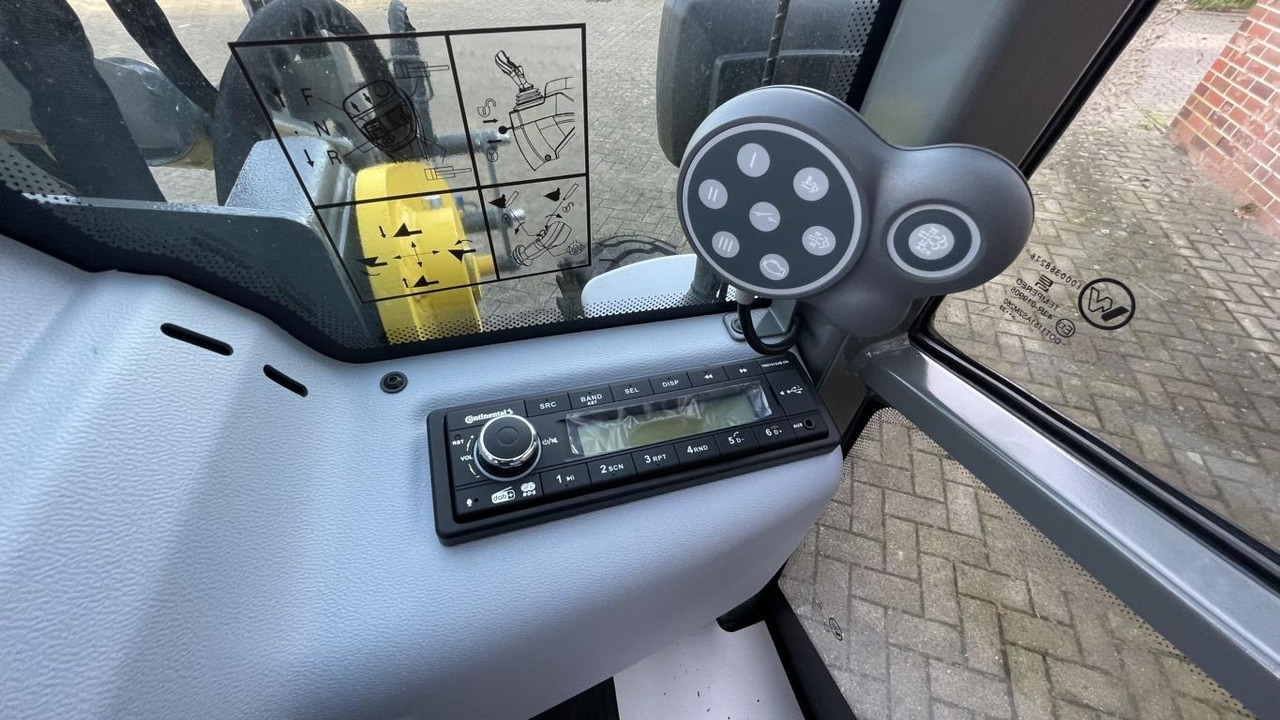 Kramer 5050 - מעמיס גלגלים: תמונה 2 Kramer 5050 - מעמיס גלגלים: תמונה 2