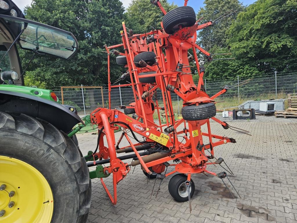 Kuhn GF 8702 - גורף/ מגרפה: תמונה 4 Kuhn GF 8702 - גורף/ מגרפה: תמונה 4