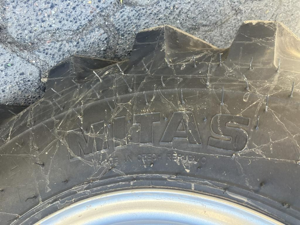 MECALAC AX 850 - מעמיס גלגלים: תמונה 5 MECALAC AX 850 - מעמיס גלגלים: תמונה 5