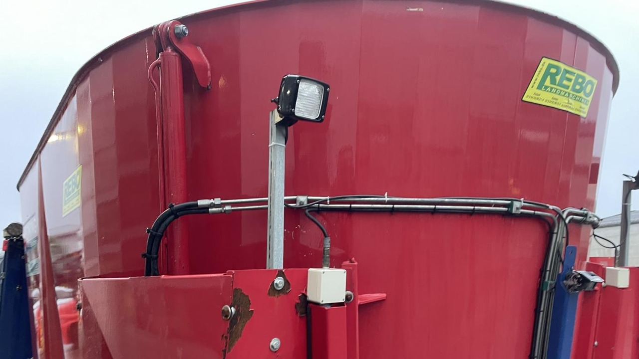 Mayer VM-16 SELBSTFAHRER - עגלת מערבל מספוא: תמונה 2 Mayer VM-16 SELBSTFAHRER - עגלת מערבל מספוא: תמונה 2