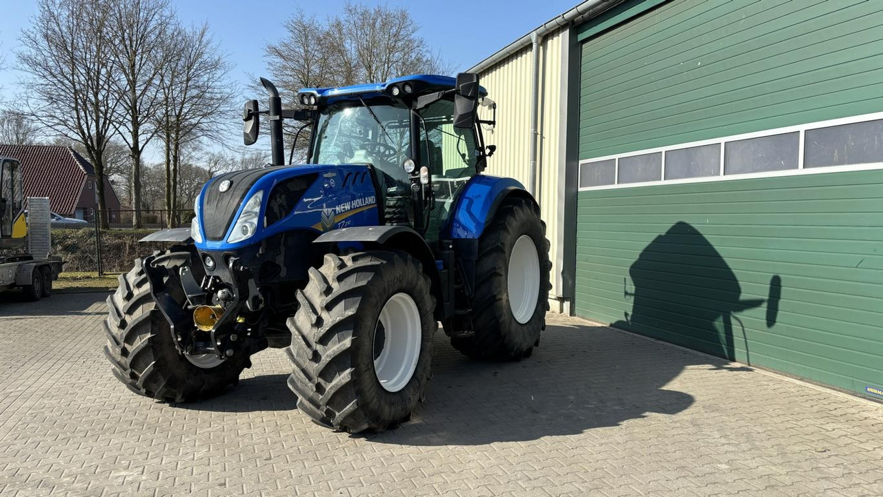 New Holland T 7.210 - טרקטור חקלאי: תמונה 1 New Holland T 7.210 - טרקטור חקלאי: תמונה 1