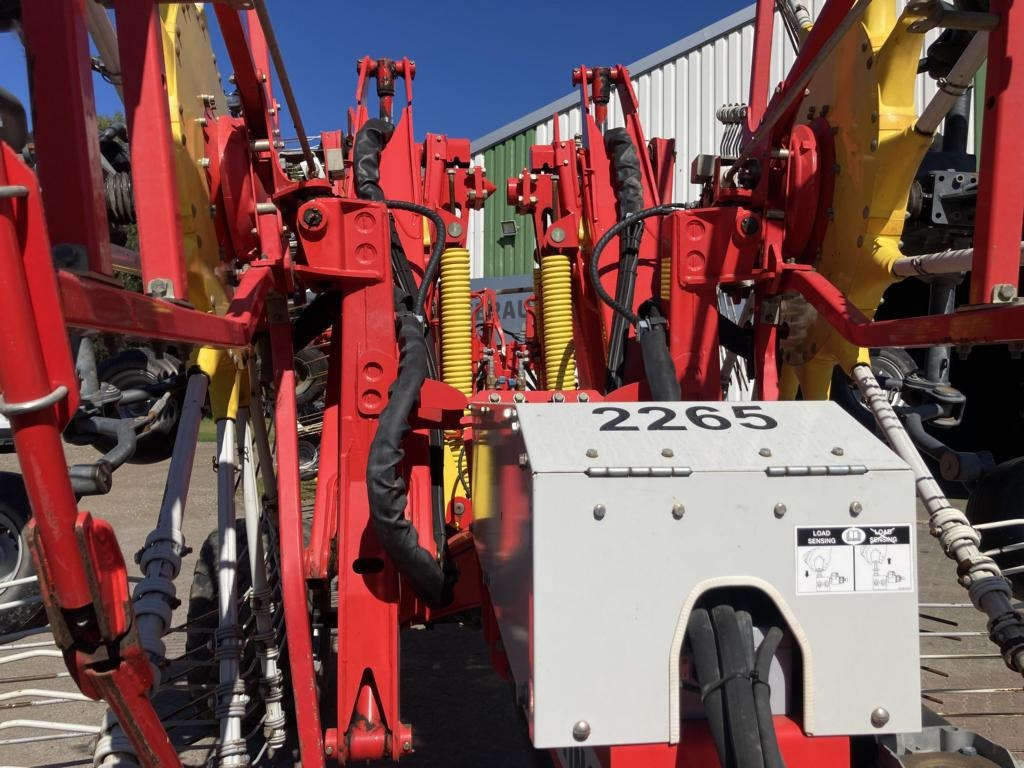 Pöttinger TOP 1252 C - גורף/ מגרפה: תמונה 3 Pöttinger TOP 1252 C - גורף/ מגרפה: תמונה 3
