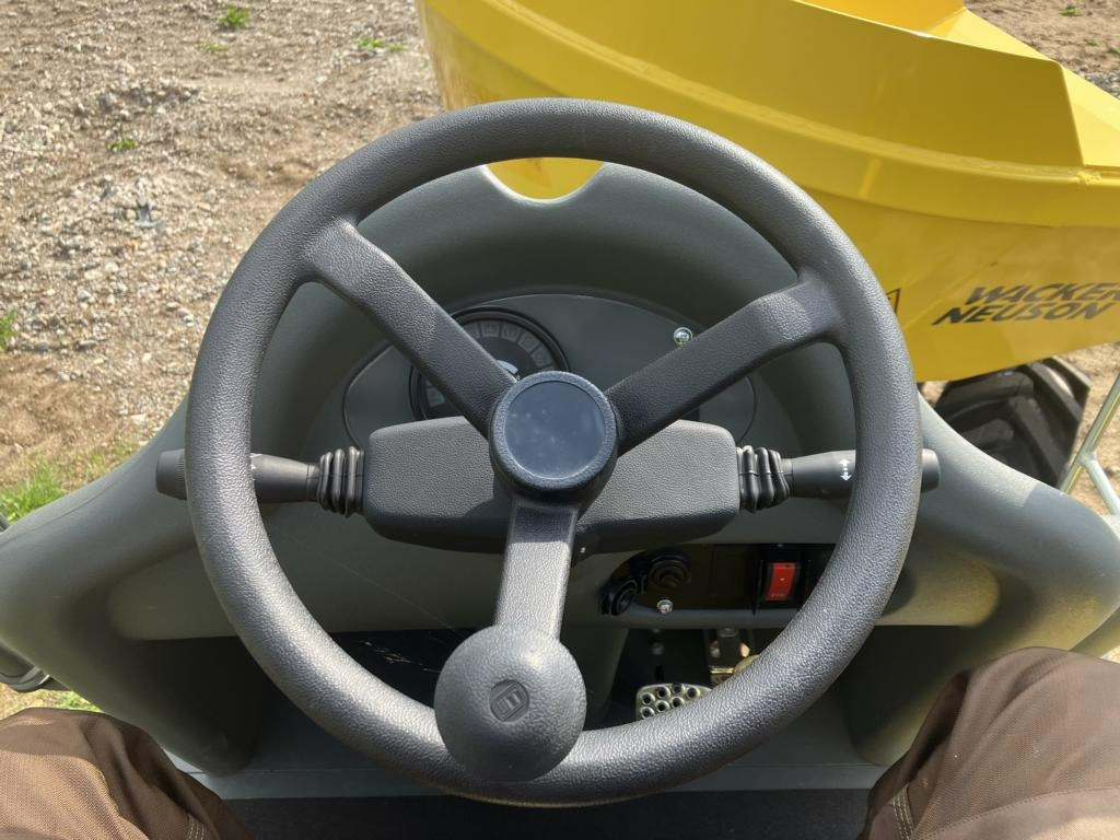 Wacker 1501 - מיני מסיר פסולת: תמונה 3 Wacker 1501 - מיני מסיר פסולת: תמונה 3