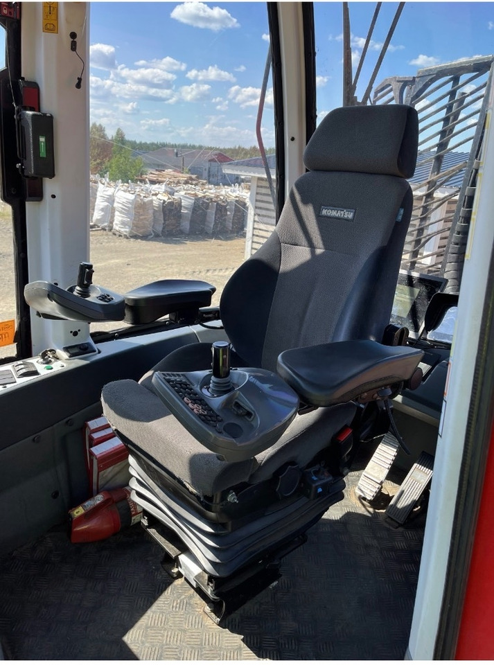 Komatsu 845 - משלח: תמונה 3 Komatsu 845 - משלח: תמונה 3