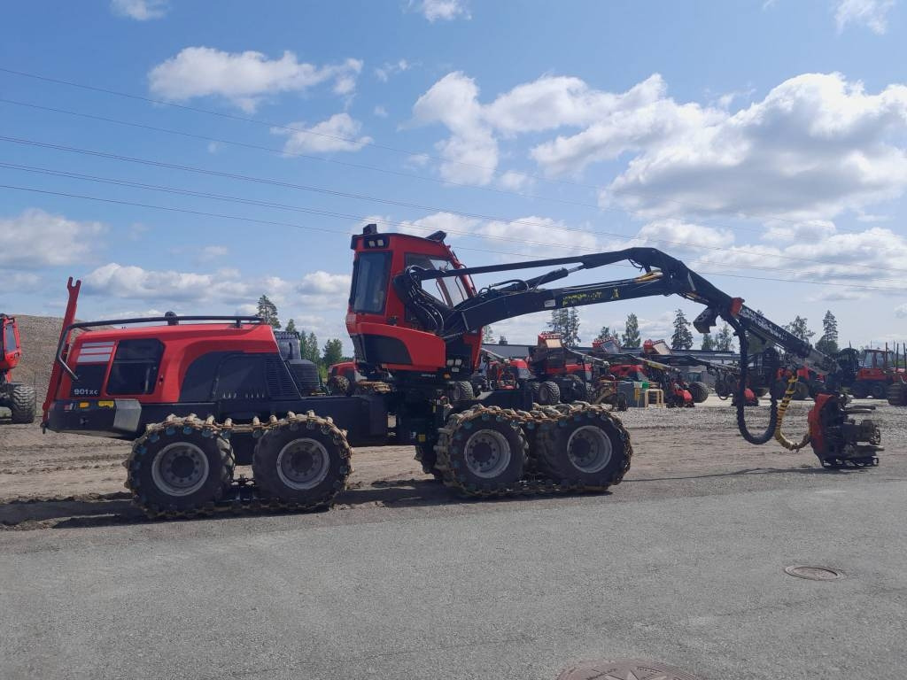 Komatsu 901 XC - מקצרת יערות: תמונה 2 Komatsu 901 XC - מקצרת יערות: תמונה 2