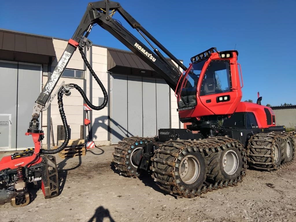 Komatsu 901XC - מקצרת יערות: תמונה 1 Komatsu 901XC - מקצרת יערות: תמונה 1