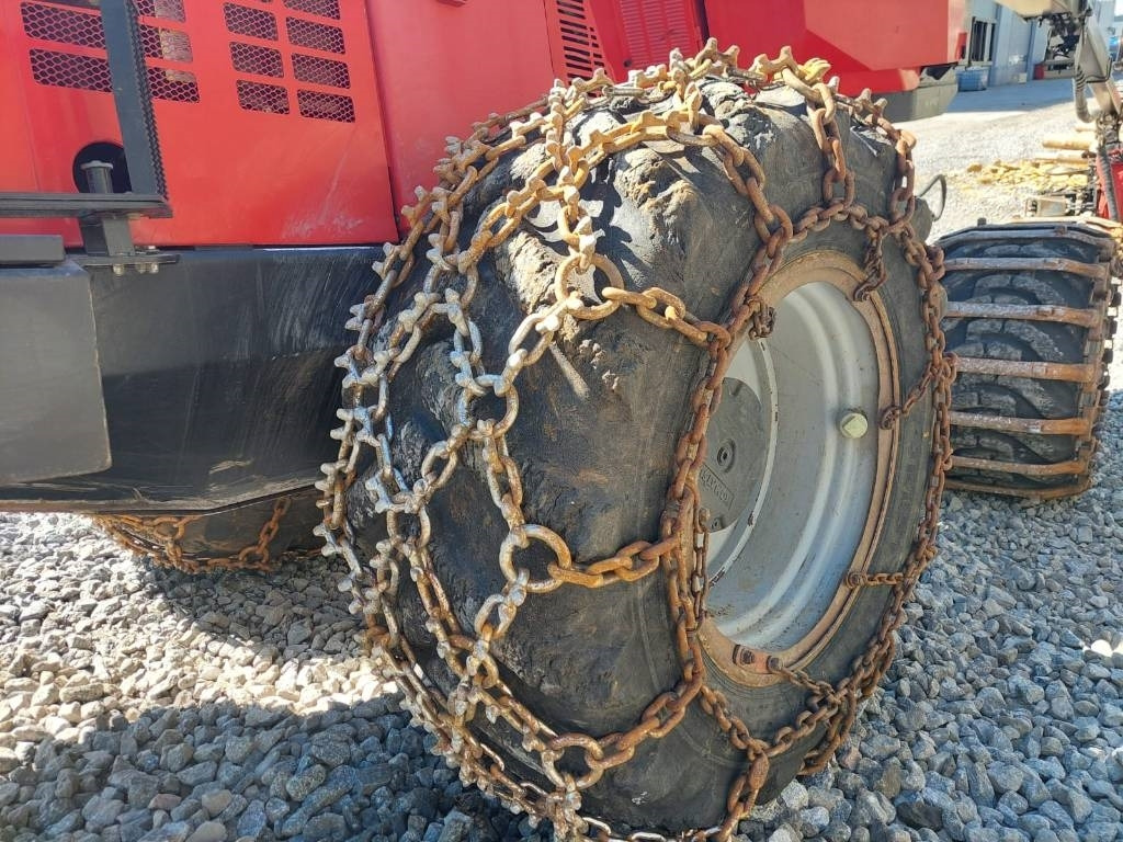 Komatsu 931.1 - מקצרת יערות: תמונה 4 Komatsu 931.1 - מקצרת יערות: תמונה 4