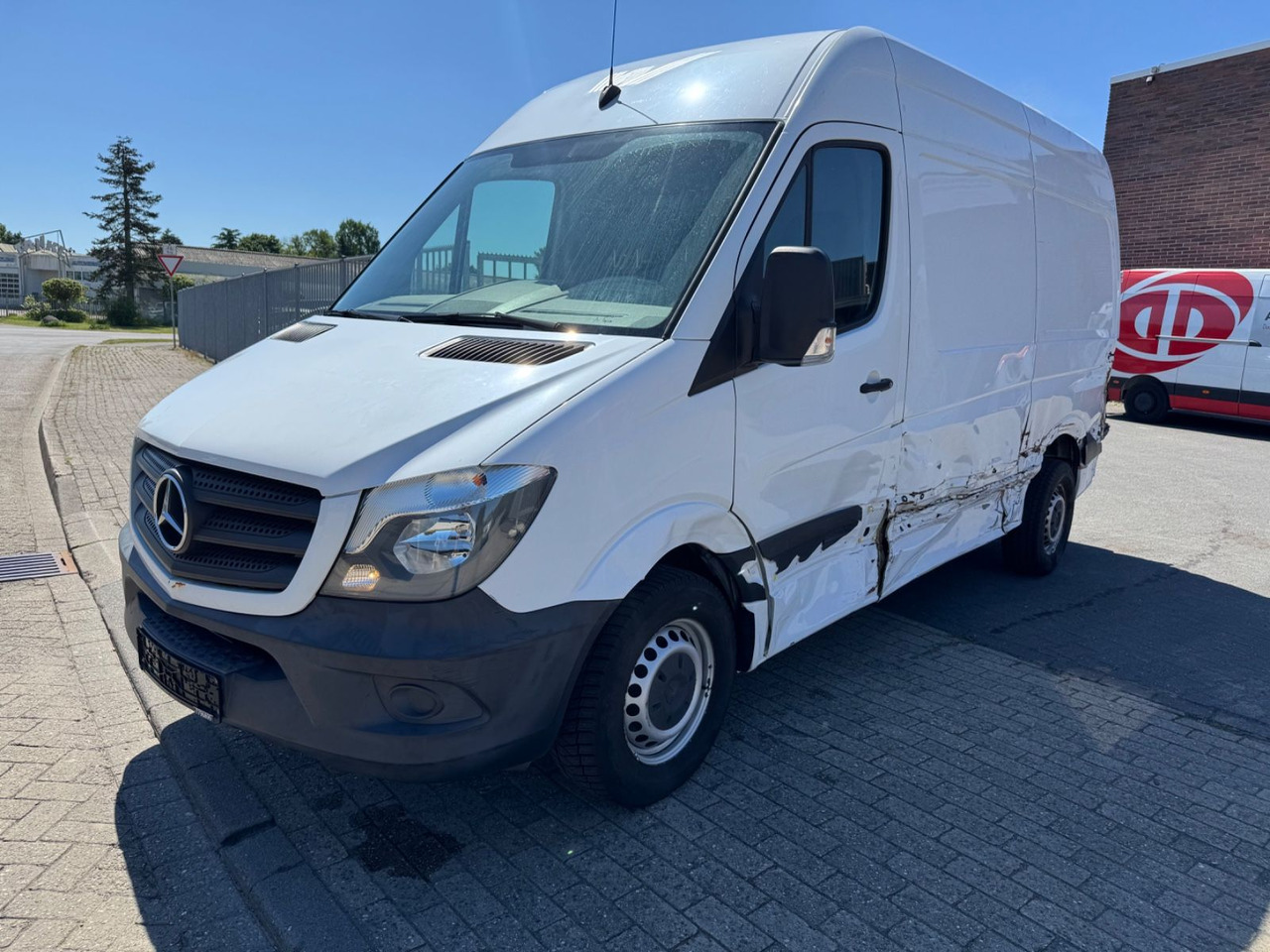 Mercedes-Benz Sprinter 316 CDI KASTEN L+H 107.000KM AHK 3,5T - כלי רכב מסחרי עם לוח: תמונה 1 Mercedes-Benz Sprinter 316 CDI KASTEN L+H 107.000KM AHK 3,5T - כלי רכב מסחרי עם לוח: תמונה 1