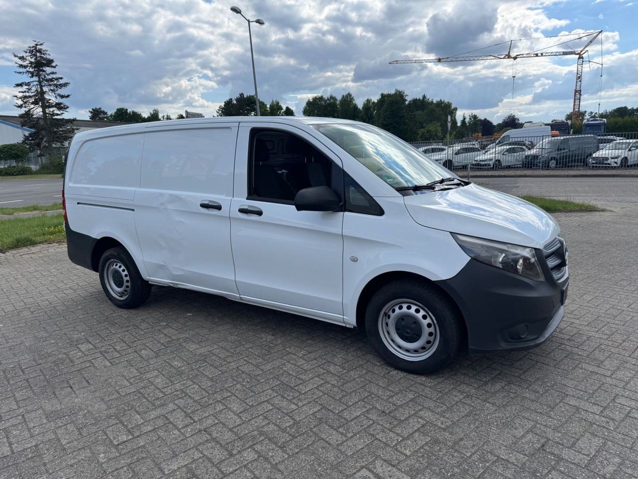 Mercedes-Benz Vito Kasten 110 CDI RWD lang - כלי רכב מסחרי קטן: תמונה 1 Mercedes-Benz Vito Kasten 110 CDI RWD lang - כלי רכב מסחרי קטן: תמונה 1