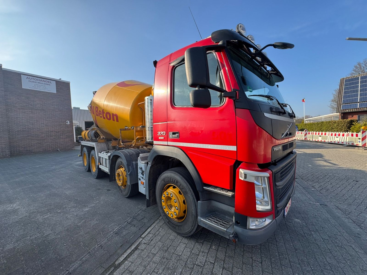 Volvo FM 370 Stetter 9m³ Betonmischer 2015 Euro 6 - משאית מערבלת בטון: תמונה 2 Volvo FM 370 Stetter 9m³ Betonmischer 2015 Euro 6 - משאית מערבלת בטון: תמונה 2
