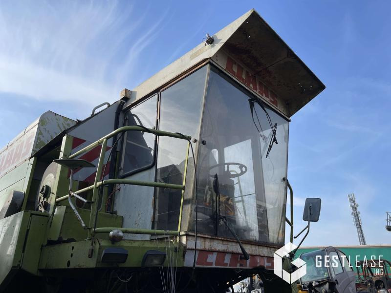 מקצרת קומבינה Claas DOMINATOR 86: תמונה 8