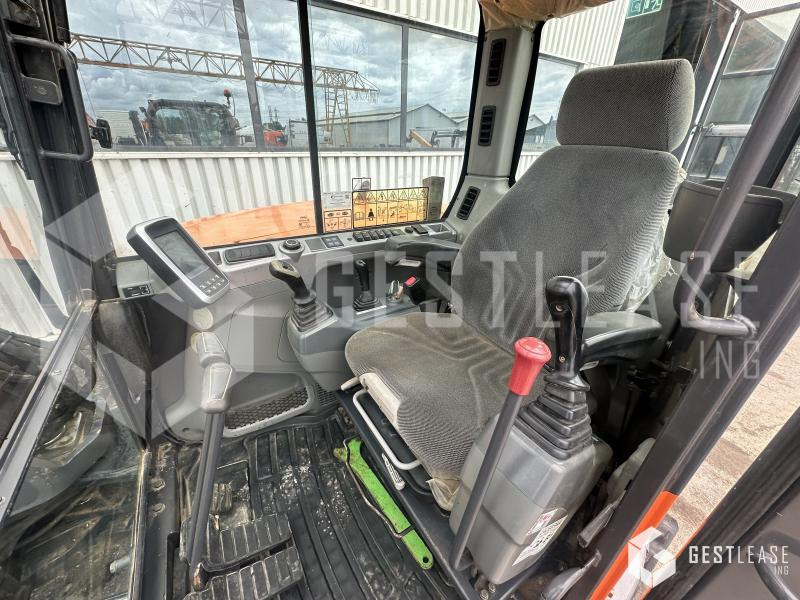 Doosan DX85R-3 - מיני מחפר: תמונה 5 Doosan DX85R-3 - מיני מחפר: תמונה 5