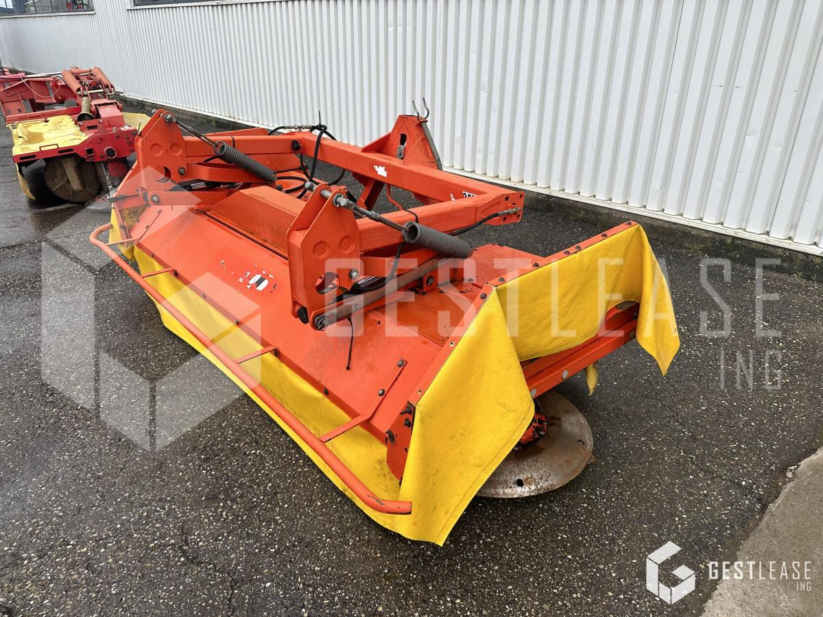 Fella KM 310 FZ - מכסחה: תמונה 2 Fella KM 310 FZ - מכסחה: תמונה 2