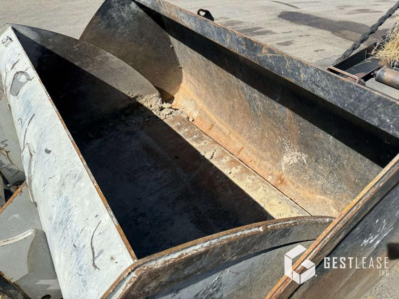 LIEBHERR T33.10 - משאית הגעה: תמונה 5 LIEBHERR T33.10 - משאית הגעה: תמונה 5
