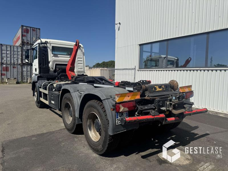 MAN TGS 26.400 - משאית הרמת וו: תמונה 2 MAN TGS 26.400 - משאית הרמת וו: תמונה 2
