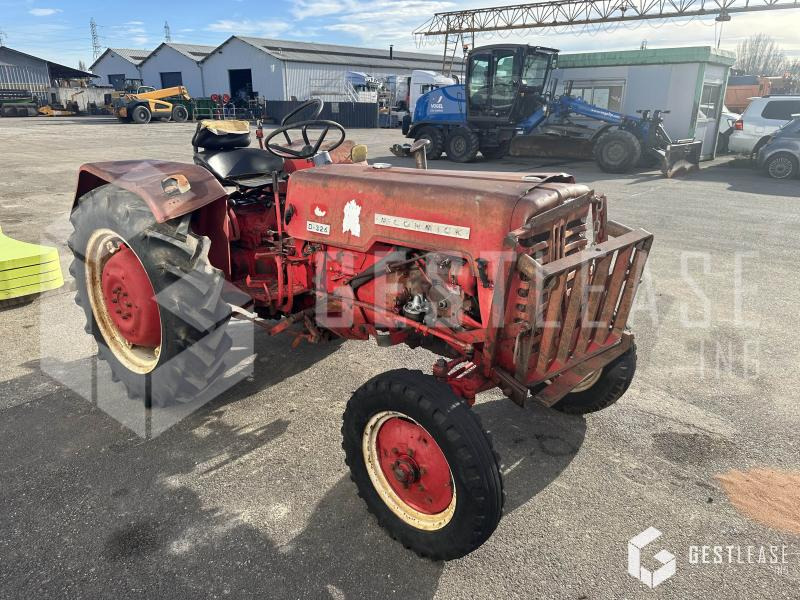 Mc Cormick D326 - טרקטור חקלאי: תמונה 4 Mc Cormick D326 - טרקטור חקלאי: תמונה 4