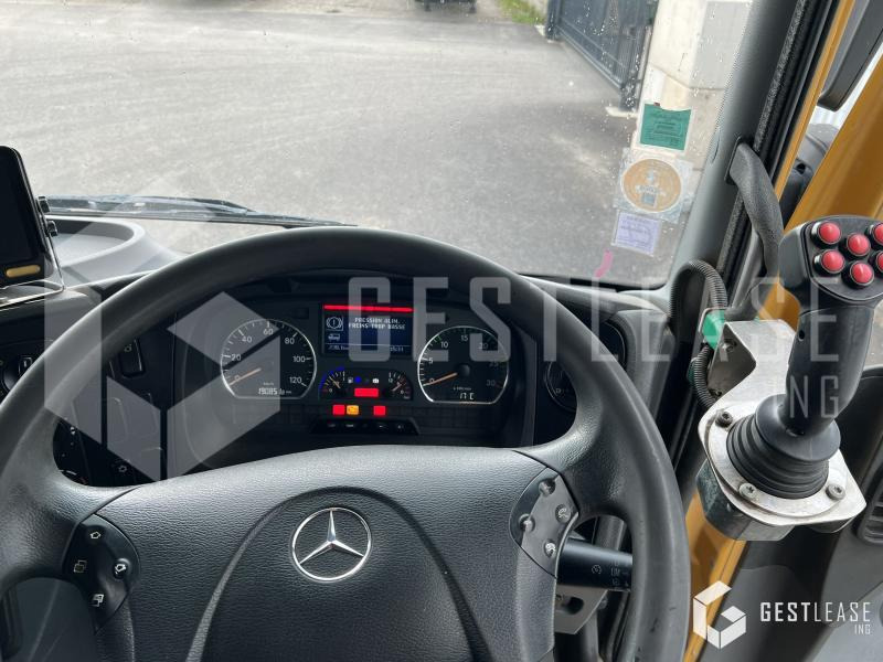 מטאטא כבישים Mercedes AXOR 1833: תמונה 17