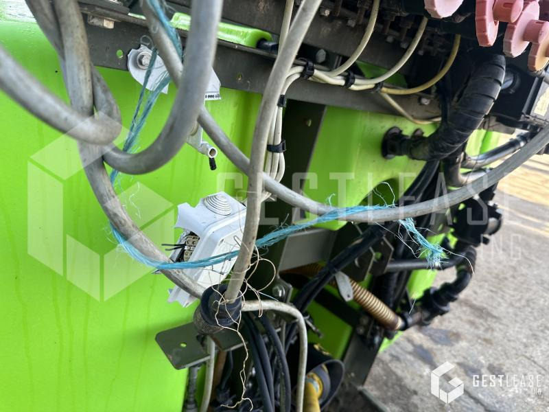 Tecnoma 16M 1000L - מרסס מותקן על טרקטור: תמונה 4 Tecnoma 16M 1000L - מרסס מותקן על טרקטור: תמונה 4