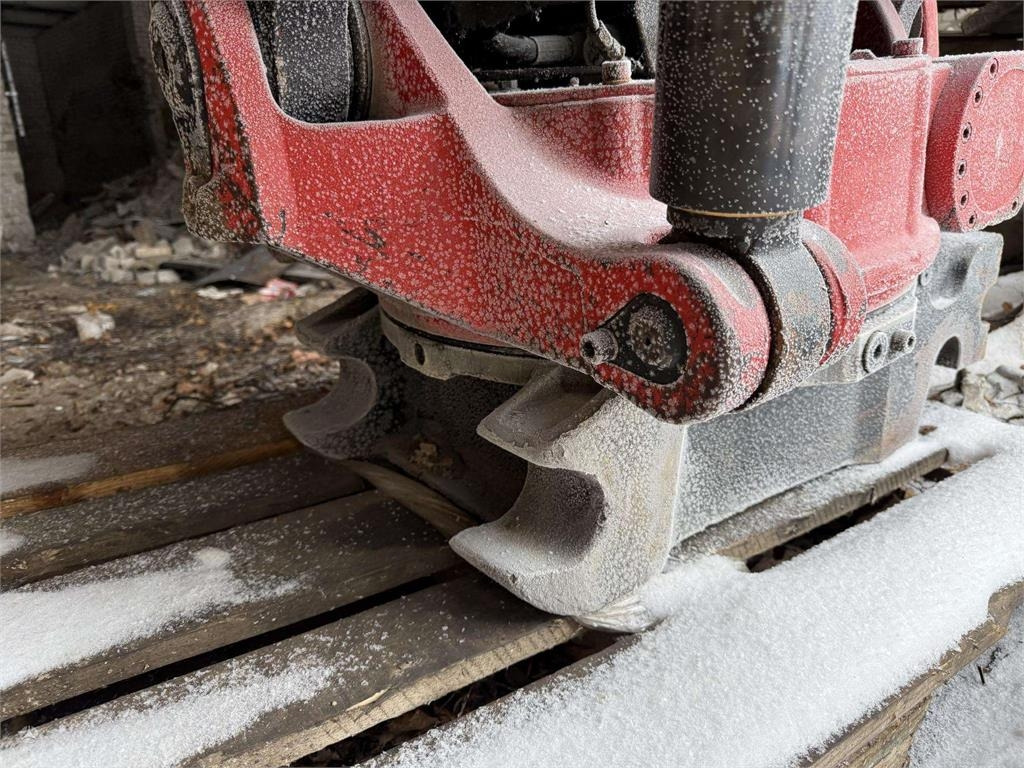 CAT 323 ROTOTILT R8 - מחפר סורק: תמונה 5 CAT 323 ROTOTILT R8 - מחפר סורק: תמונה 5