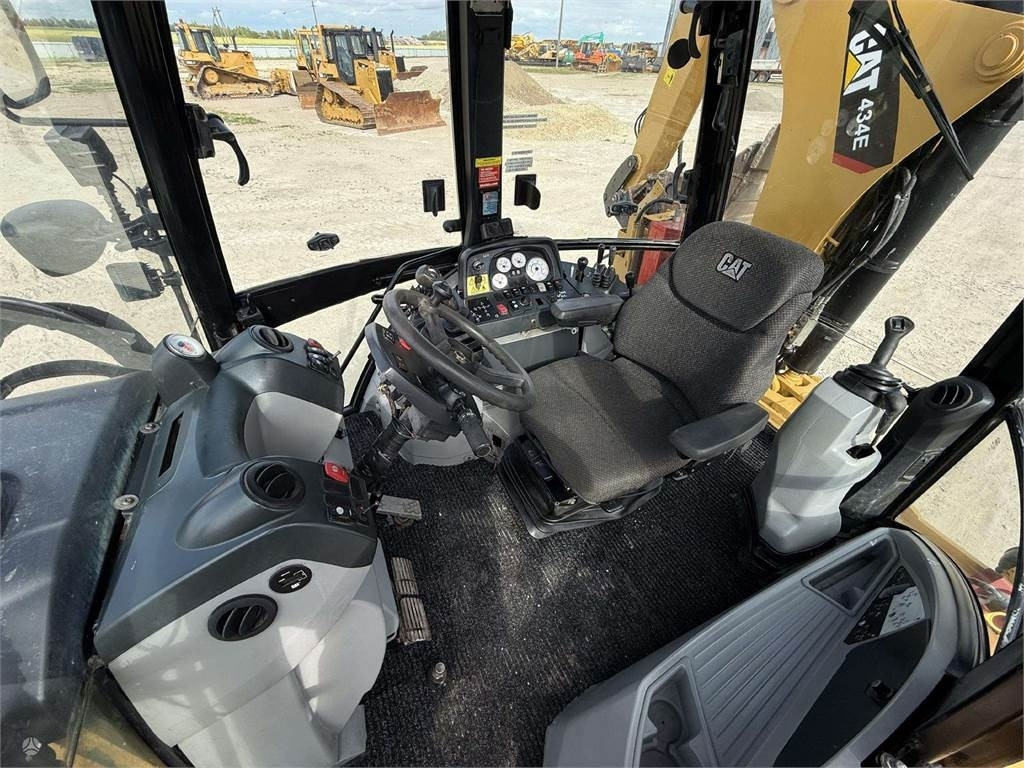 מחפרון CAT 434 E: תמונה 12