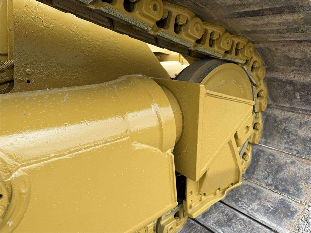 דחפור CAT D4H LGP: תמונה 15