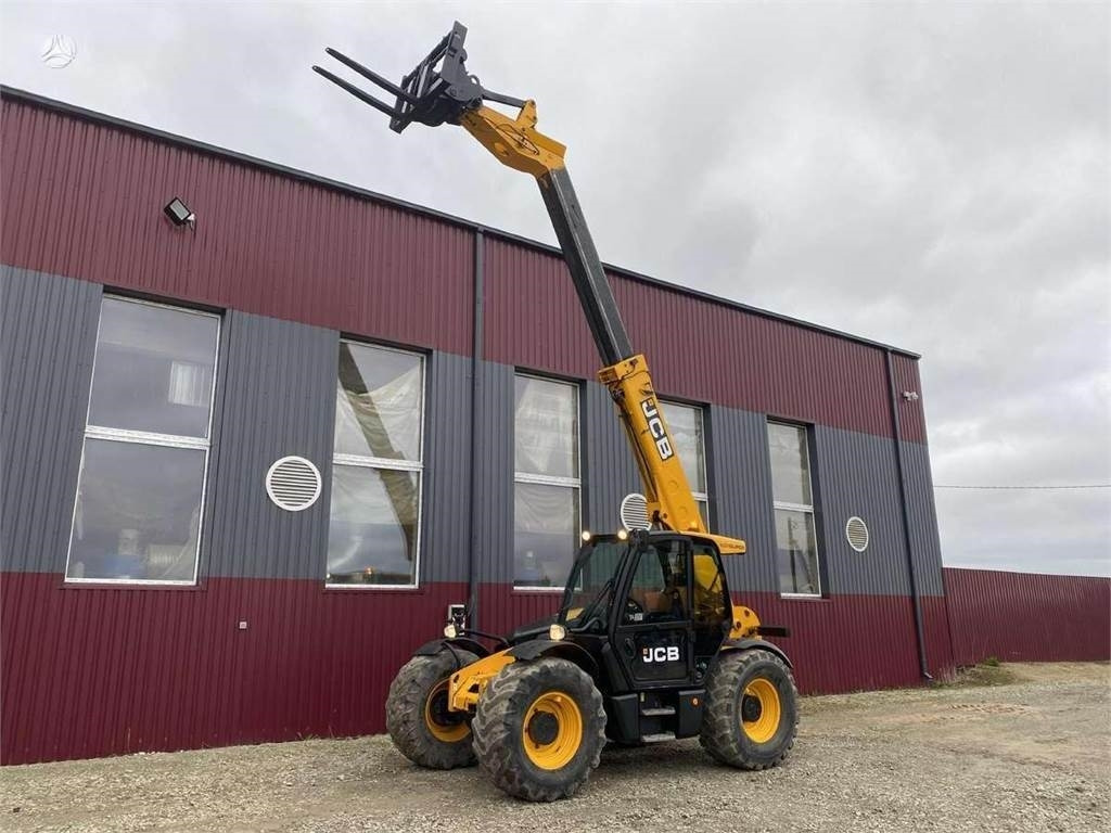 JCB 541-70 AgriSuper, 40 km/h - מפעיל טלסקופי: תמונה 4 JCB 541-70 AgriSuper, 40 km/h - מפעיל טלסקופי: תמונה 4