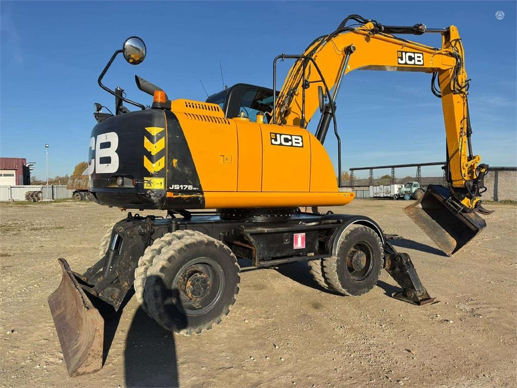 JCB JS 175 W T4i ENGCON + GRAPPLE - מחפר גלגלים: תמונה 4 JCB JS 175 W T4i ENGCON + GRAPPLE - מחפר גלגלים: תמונה 4