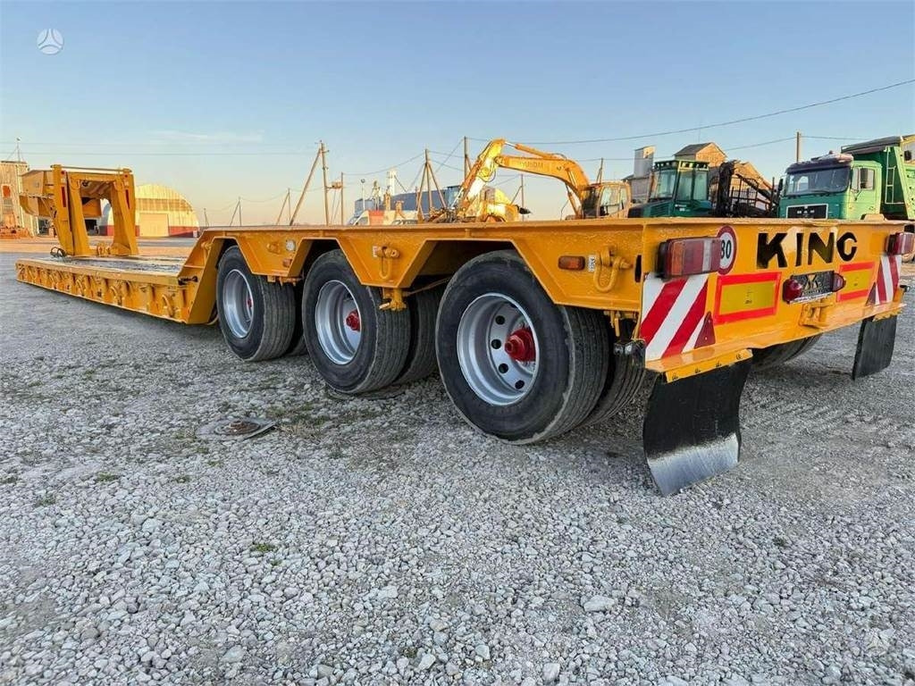 King GTL 83/34 lowbed - סמיטריילר עם מטען נמוך: תמונה 3 King GTL 83/34 lowbed - סמיטריילר עם מטען נמוך: תמונה 3