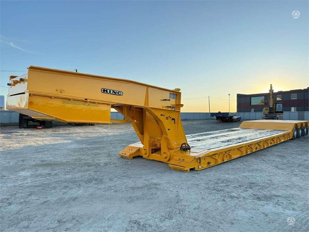 King GTL 83/34 lowbed - סמיטריילר עם מטען נמוך: תמונה 2 King GTL 83/34 lowbed - סמיטריילר עם מטען נמוך: תמונה 2