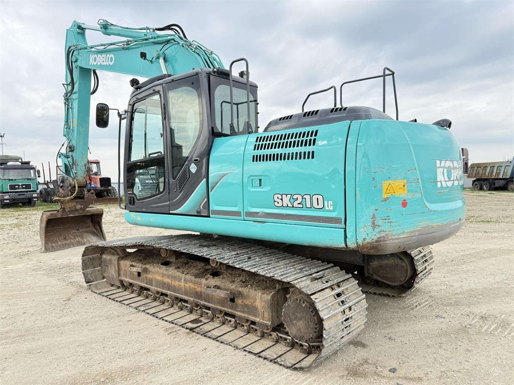 Kobelco SK 210 LC-9 - מחפר סורק: תמונה 3 Kobelco SK 210 LC-9 - מחפר סורק: תמונה 3