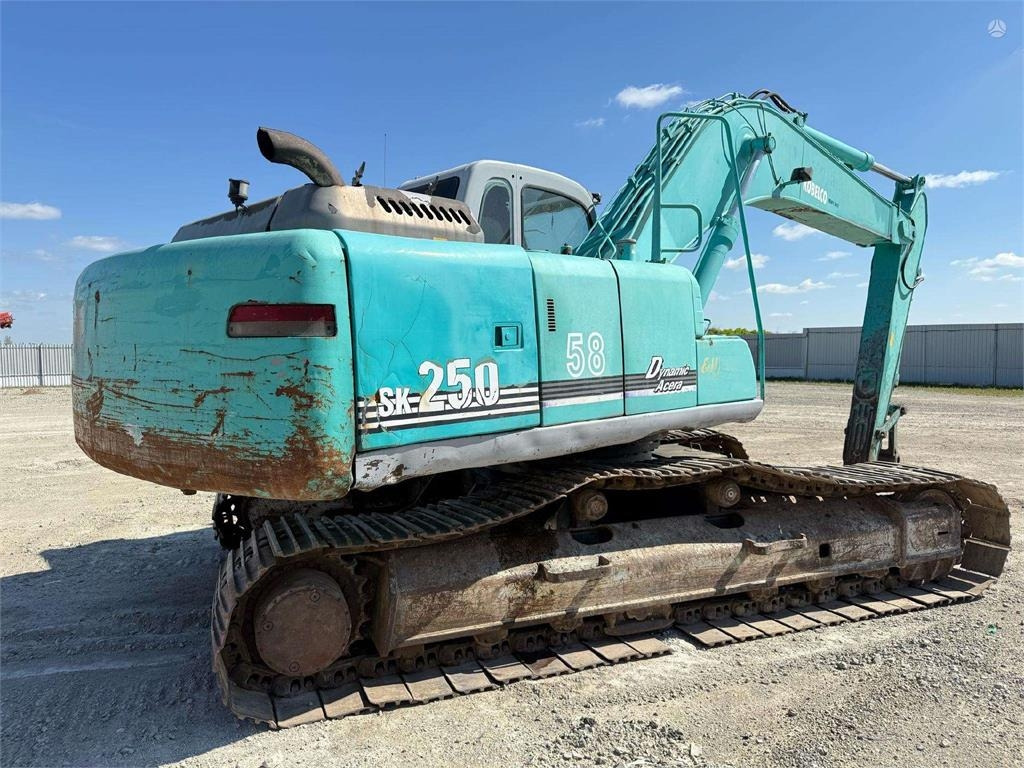 Kobelco SK 250 NLC-6 FOR SPARE PARTS - מחפר סורק: תמונה 3 Kobelco SK 250 NLC-6 FOR SPARE PARTS - מחפר סורק: תמונה 3