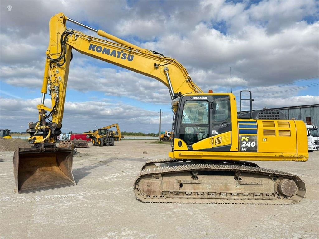 Komatsu PC 240 LC-10 ENGCON ROTOTILT - מחפר סורק: תמונה 2 Komatsu PC 240 LC-10 ENGCON ROTOTILT - מחפר סורק: תמונה 2