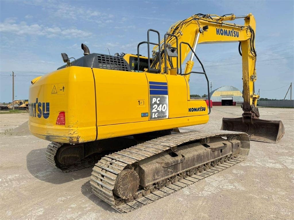 Komatsu PC 240 LC-10  - מחפר סורק: תמונה 4 Komatsu PC 240 LC-10  - מחפר סורק: תמונה 4