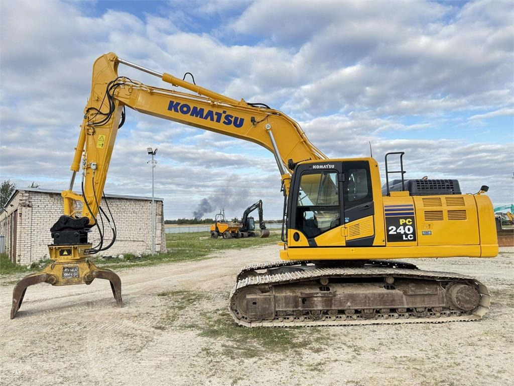Komatsu PC 240 LC-11 - מחפר סורק: תמונה 2 Komatsu PC 240 LC-11 - מחפר סורק: תמונה 2