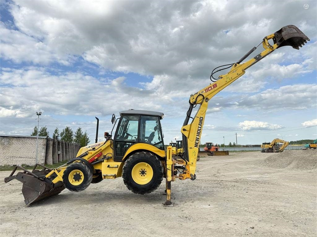 New Holland LB 110 B-4PT - מחפרון: תמונה 3 New Holland LB 110 B-4PT - מחפרון: תמונה 3