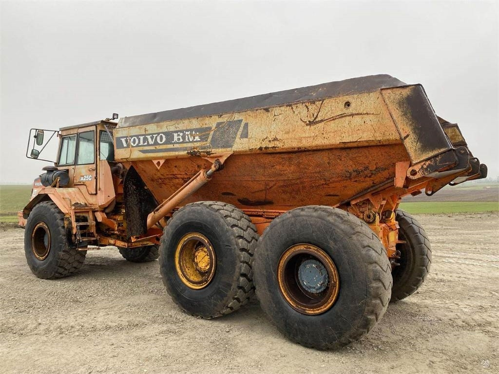 מסיר פסולת מפרקי Volvo A25C , Nr.1: תמונה 10