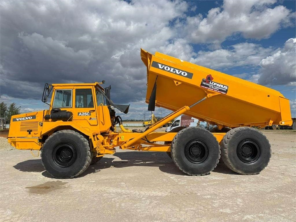 Volvo A25C - מסיר פסולת מפרקי: תמונה 5 Volvo A25C - מסיר פסולת מפרקי: תמונה 5