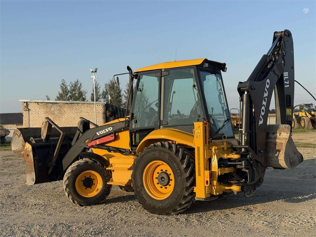 Volvo BL 71 - מחפרון: תמונה 5 Volvo BL 71 - מחפרון: תמונה 5