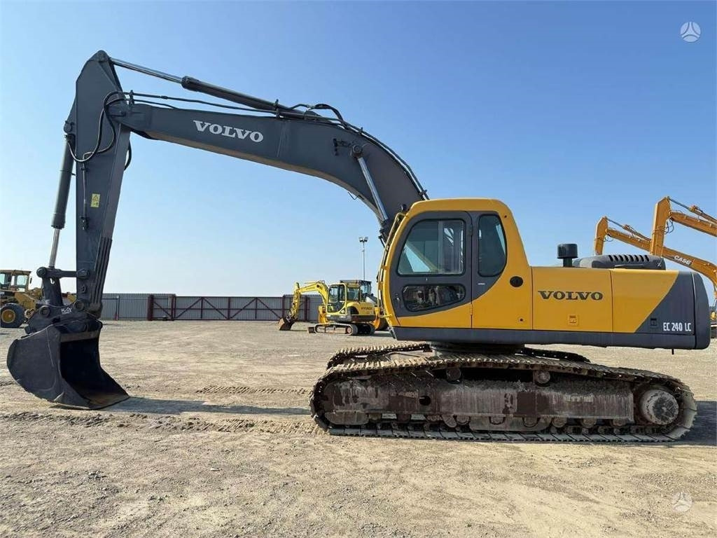 Volvo EC 240 LC - מחפר סורק: תמונה 2 Volvo EC 240 LC - מחפר סורק: תמונה 2
